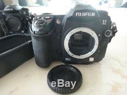 2 FUJIFILM FinePix S5 Pro 12.34MP Digital SLR Camera Bodies+Charger+Batteries