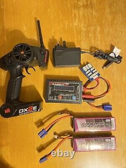 Black jack pro boat 29Inch 2 X Battery And Charger/Balancer Very Fast