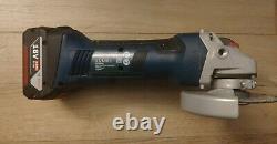 Bosch GWS18 V-LI Professional Angle Grinder 2x4,0 Batteries, charger And Case