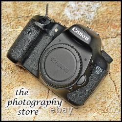 CLEAN Semi Pro Canon EOS 7D Digital SLR Camera + charger + battery