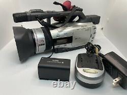 Canon GL2 Ntsc MiniDv 3ccd Digital Video Camcorder Battery & Charger
