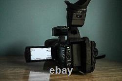 Canon XF205 HD Professional Camcorder +charger 2 batteries + 2 cf cards 16Gb/8Gb
