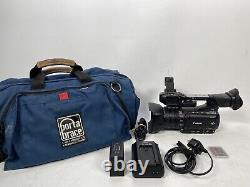 Canon XF205 HD Professional Camcorder +charger/mains, battery, CF card, bag