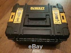 Dewalt DCK2510L3T Drill Impact Driver Pro Twin Pack With 3 Batteries & Charger
