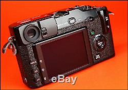 FUJIFILM X-Pro1 Mirrorless Fuji Camera Sold With Battery & Charger & Case