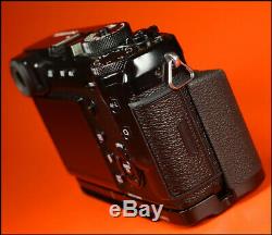 FUJIFILM X-Pro2 Mirrorless Digital Fuji Camera With Battery, Charger & Hand Grip