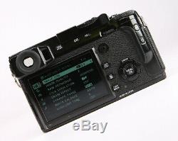 Fuji X-Pro2 Compact Mirrorless Camera + Full HD Video + WiFi + Battery & Charger