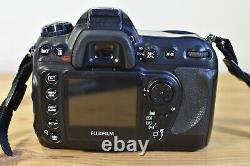Fujifilm S5 Pro Dslr Camera Kit With Nikkor Lens Charger Battery 4gb Cf & Manual