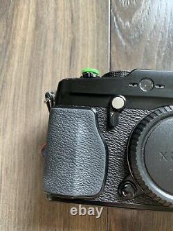 Fujifilm X-Pro 1 Digital Camera 16MP With Extras Charger Batteries Etc Tested