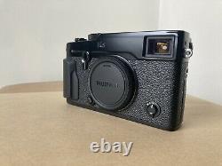 Fujifilm x-pro2 Mirrorless Digital Camera 64GB SD Card Fuji Charger Battery