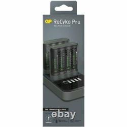 GP Recyko Pro D861 Charging Dock + 2 P461 Charger Chargers + 8 Aa