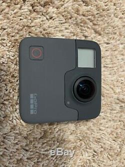 GoPro Fusion Camera Black, 64gb x 2MicroSD, 5 Batteries, GO PRO Dual Charger