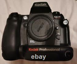 Kodak DCS Pro 14n Full Frame 13.5MP Digital SLR, 3 Batteries, 2 Chargers, 2GBmem