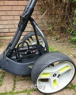 Motocaddy M1 Pro DHC Electric Golf Trolley 18-27 Lithium Battery Charger Superb