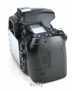 Nikon D90 DSLR Camera Body Only & Nikon Battery & Charger & Only 8,202 Shots