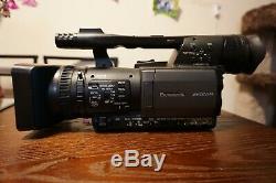 Panasonic AG-HMC150P AVCHD Camcorder Comes with Battery and Battery Charger