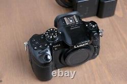 Panasonic LUMIX GH4 16MP Professional 4K Mirrorless Camera withBatteries & Charger