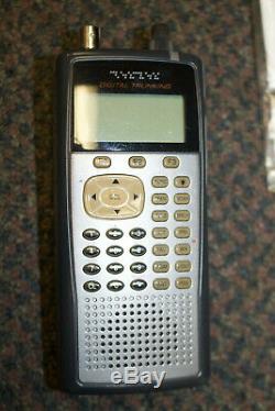Radioshack Handheld Radio Scanner 2000651 PRO-651