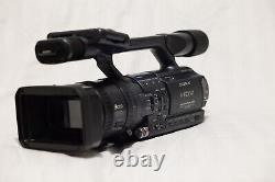 SONY HDR-FX1E Video Camera 3CCD Carl Zeiss Vario-Sonnar battery & charger TESTED