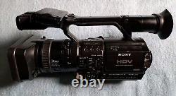 SONY HVR-Z1J Professional Camcorder + Battery & Charger DV Tape Cam Corder