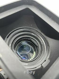 Sony DCR-VX2000 Camcorder Metallic silver + 1 Battery (No Charger)
