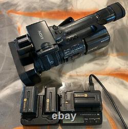 Sony HDR-FX1000 HDV HD NTSC MiniDV Camcorder FX-1000 Charger Batteries Included