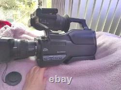 Sony HVR-HD1000E Professional miniDV Camcorder, Inc, Battery & Charger