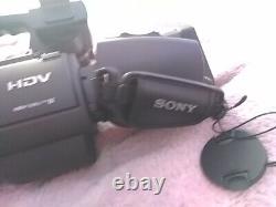 Sony HVR-HD1000E Professional miniDV Camcorder, Inc, Battery & Charger