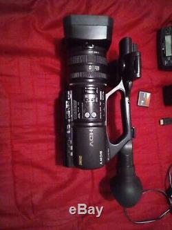 Sony HVR-Z5E Camcorder + MRC1 CF Recorder + Battery + Charger