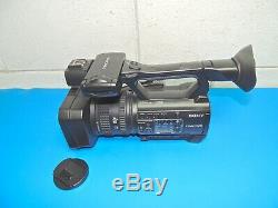 Sony HXR-NX100 Full HD NXCAM Camcorder Black withBattery, Charger and AC